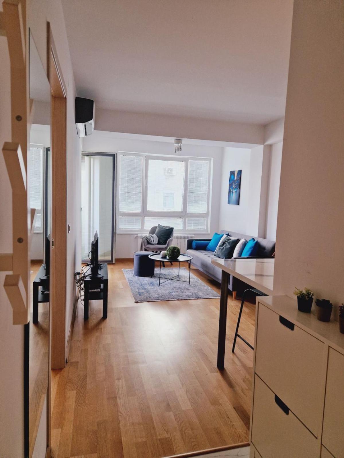 Kamche Lux Apartment Skopje Extérieur photo