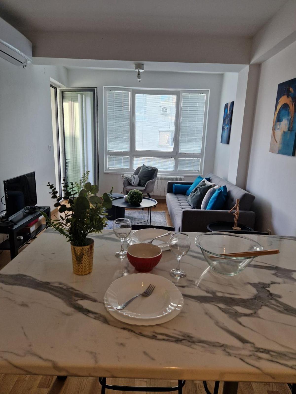 Kamche Lux Apartment Skopje Extérieur photo
