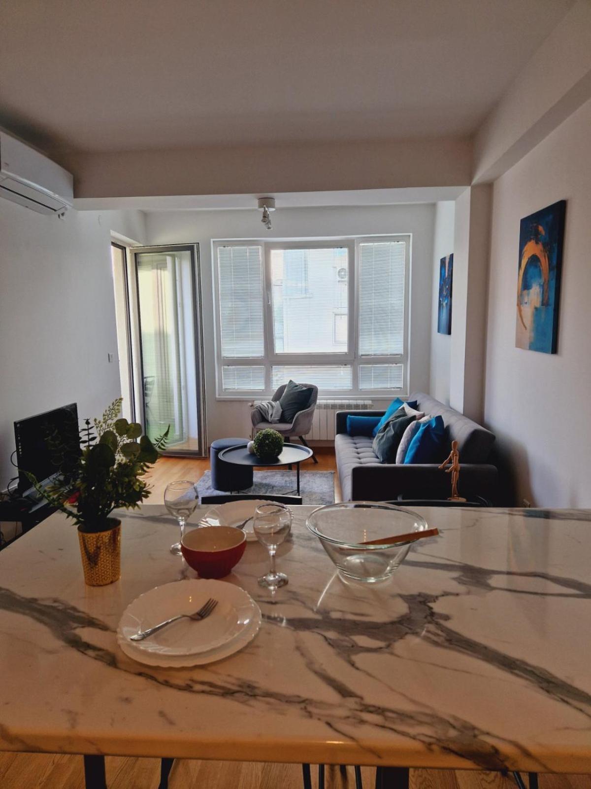 Kamche Lux Apartment Skopje Extérieur photo
